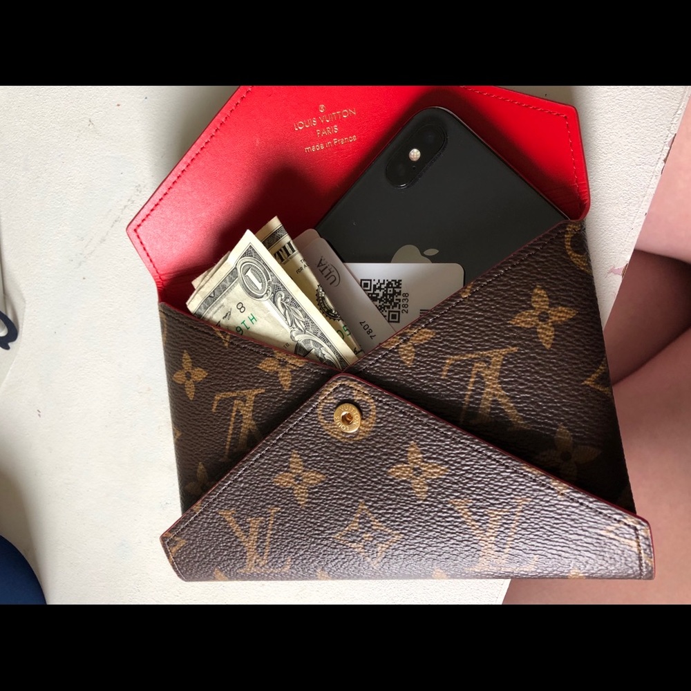 Authentic Louis Vuitton Medium Kirigami Pouch